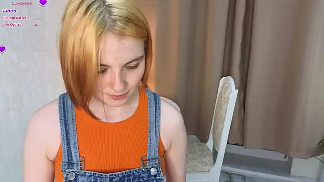 OhYumiYes online show from December 28, 2024, 8:25 pm