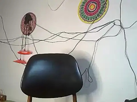 Queen-BD online show from March 22, 2025, 1:08 pm