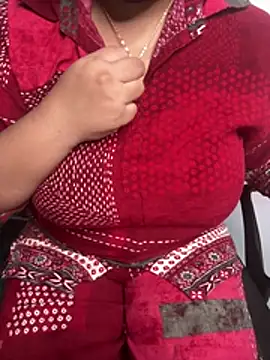 Snapshot of tanvihot2 chatting on June 23, 2026, 4:38 pm tanvihot2 online show from June 23, 2026, 4:38 pm