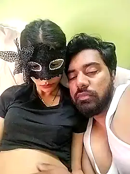 insta hotpair online show from February 17, 2025, 5:32 pm