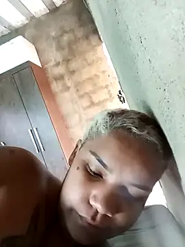 tigresaDot online show from December 29, 2024, 2:52 pm