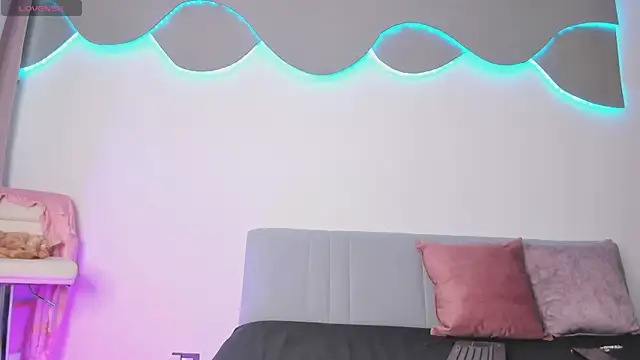 newbarbiedolly online show from November 9, 2025, 8:07 pm