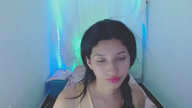 emmariders2 online show from January 24, 2025, 10:51 pm