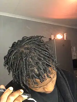 Redfucks333 online show from April 22, 2026, 9:16 pm