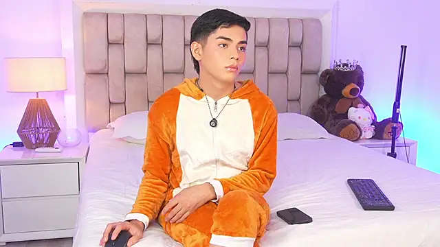 Maxi little online show from March 11, 2026, 8:37 pm