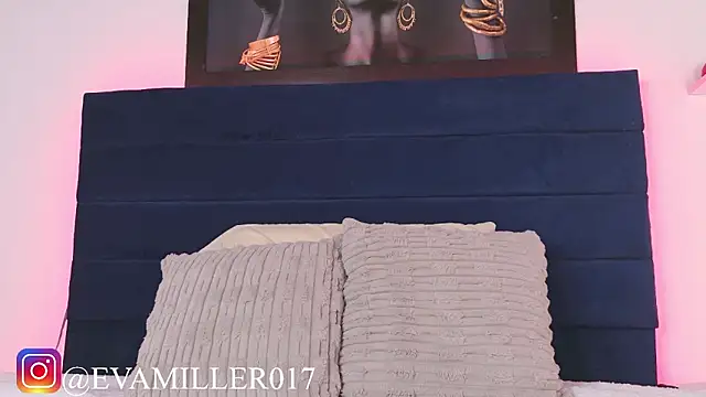 eva miller7 online show from April 4, 2026, 2:58 pm