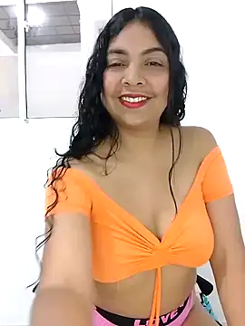 Snapshot of Brendabluee chatting on December 27, 2024, 7:24 pm Brendabluee online show from December 27, 2024, 7:24 pm