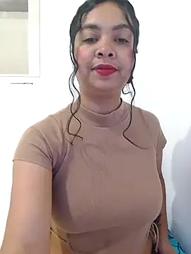 Snapshot of Brendabluee chatting on January 3, 2025, 7:07 pm Brendabluee online show from January 3, 2025, 7:07 pm