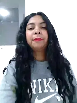 Snapshot of Brendabluee chatting on January 7, 2025, 1:28 am Brendabluee online show from January 7, 2025, 1:28 am