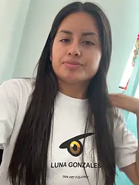 Snapshot of lunagonzales_lima_2007 chatting on February 26, 2025, 3:32 am lunagonzales lima 2007 online show from February 26, 2025, 3:32 am