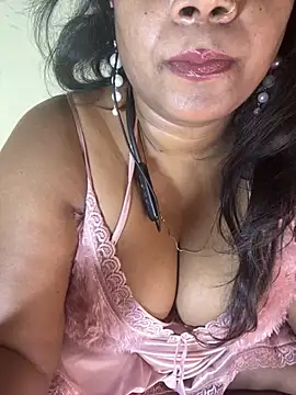 Snapshot of vibhawet chatting on June 9, 2026, 2:50 pm vibhawet online show from June 9, 2026, 2:50 pm