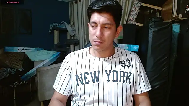 Snapshot of Noah-cock chatting on November 12, 2025, 6:25 am Noah-cock online show from November 12, 2025, 6:25 am