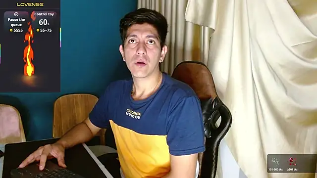 Snapshot of Noah-cock chatting on November 21, 2025, 4:55 am Noah-cock online show from November 21, 2025, 4:55 am