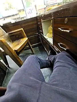 pyasevickybabu563 online show from November 19, 2025, 11:10 am