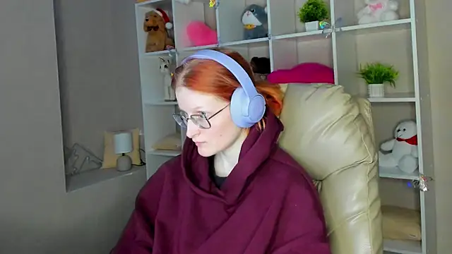 ElizabethHarpper online show from February 27, 2026, 5:13 pm