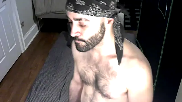 Snapshot of Faded-Solo chatting on March 1, 2025, 10:10 pm Faded-Solo online show from March 1, 2025, 10:10 pm