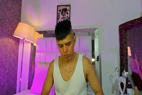 Angel Khouri online show from February 8, 2025, 8:53 pm