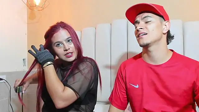 DAVID VICTORIAA online show from March 15, 2025, 1:07 pm