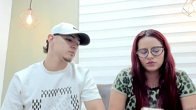 DAVID VICTORIAA online show from September 12, 2025, 1:11 pm