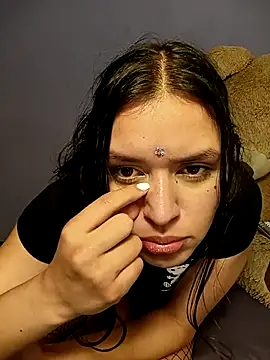 Danni shy online show from March 14, 2025, 11:32 pm