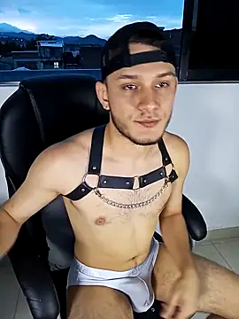 1Tommy9 online show from March 10, 2026, 11:21 pm