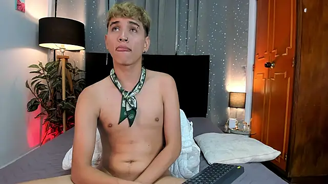 Snapshot of Brian-Ausslos chatting on January 26, 2025, 7:10 am Brian-Ausslos online show from January 26, 2025, 7:10 am