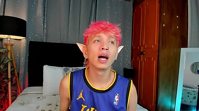 Snapshot of Brian-Ausslos chatting on March 14, 2025, 8:21 am Brian-Ausslos online show from March 14, 2025, 8:21 am