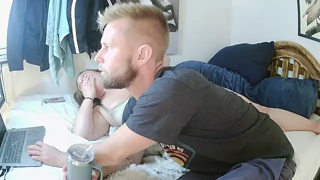 bjay1210 online show from January 23, 2025, 3:26 am