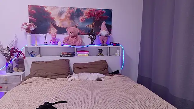 Nellie Medina online show from February 2, 2026, 5:00 pm