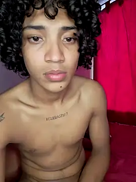 Snapshot of -Damian_Caliente- chatting on January 5, 2025, 10:19 pm -Damian Caliente- online show from January 5, 2025, 10:19 pm