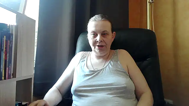 Sweet Phoenix online show from March 22, 2025, 3:42 pm