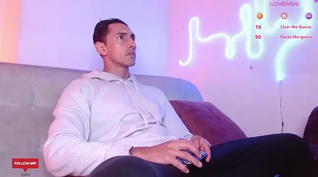 Joylopez fit online show from March 6, 2025, 2:08 pm