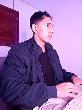 Joylopez fit online show from November 23, 2025, 2:28 pm