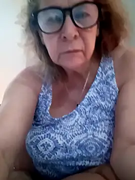 Snapshot of milchanel chatting on February 12, 2025, 4:44 am milchanel online show from February 12, 2025, 4:44 am