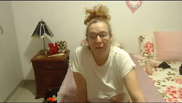 Snapshot of milchanel chatting on September 10, 2025, 6:46 am milchanel online show from September 10, 2025, 6:46 am