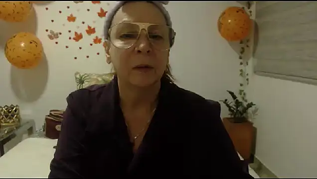 Snapshot of milchanel chatting on October 16, 2025, 11:39 pm milchanel online show from October 16, 2025, 11:39 pm