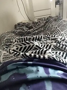 fredfgr online show from April 26, 2026, 2:04 pm