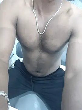 hot boy dic online show from December 4, 2025, 3:10 pm