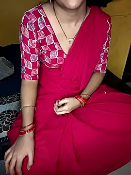 lovelygirl4567 online show from September 22, 2025, 3:47 pm