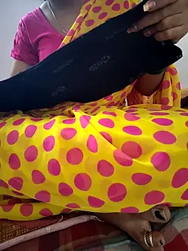 lovelygirl4567 online show from April 4, 2026, 5:49 am