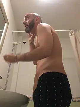 Snapshot of josueswvillaA1 chatting on November 29, 2025, 7:06 pm josueswvillaA1 online show from November 29, 2025, 7:06 pm