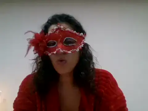 couple-tuga online show from November 29, 2025, 6:11 pm