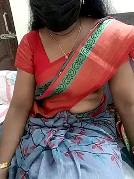 Snapshot of Tamil_Vishalini chatting on January 3, 2025, 9:04 am Tamil Vishalini online show from January 3, 2025, 9:04 am