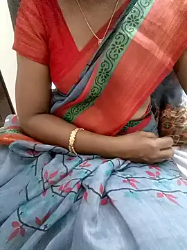 Snapshot of Tamil_Vishalini chatting on January 5, 2025, 9:14 pm Tamil Vishalini online show from January 5, 2025, 9:14 pm