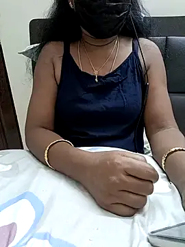 Snapshot of Tamil_Vishalini chatting on January 9, 2025, 4:19 am Tamil Vishalini online show from January 9, 2025, 4:19 am