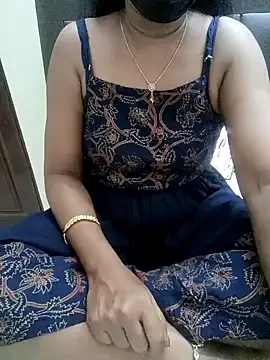 Snapshot of Tamil_Vishalini chatting on January 29, 2025, 5:02 pm Tamil Vishalini online show from January 29, 2025, 5:02 pm