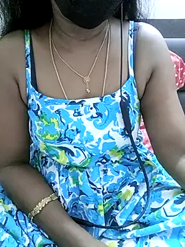 Snapshot of Tamil_Vishalini chatting on February 12, 2025, 7:02 am Tamil Vishalini online show from February 12, 2025, 7:02 am