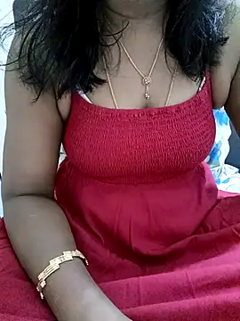 Snapshot of Tamil_Vishalini chatting on October 7, 2025, 8:22 am Tamil Vishalini online show from October 7, 2025, 8:22 am