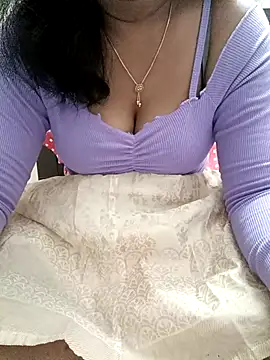 Tamil Vishalini online show from April 13, 2026, 5:46 am