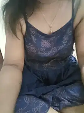 Snapshot of Tamil_Vishalini chatting on May 24, 2026, 3:06 pm Tamil Vishalini online show from May 24, 2026, 3:06 pm